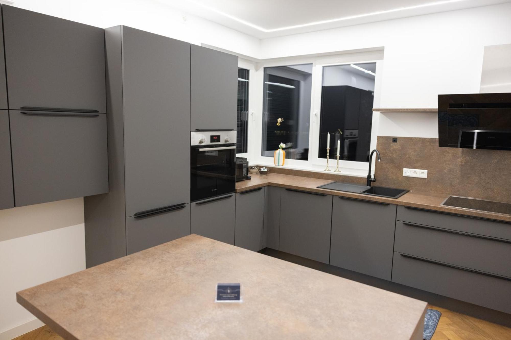 Neubau Apartment Mit Kamin Und Terrasse In Premium Lage Parkplatz Inklusive Билефельд Экстерьер фото