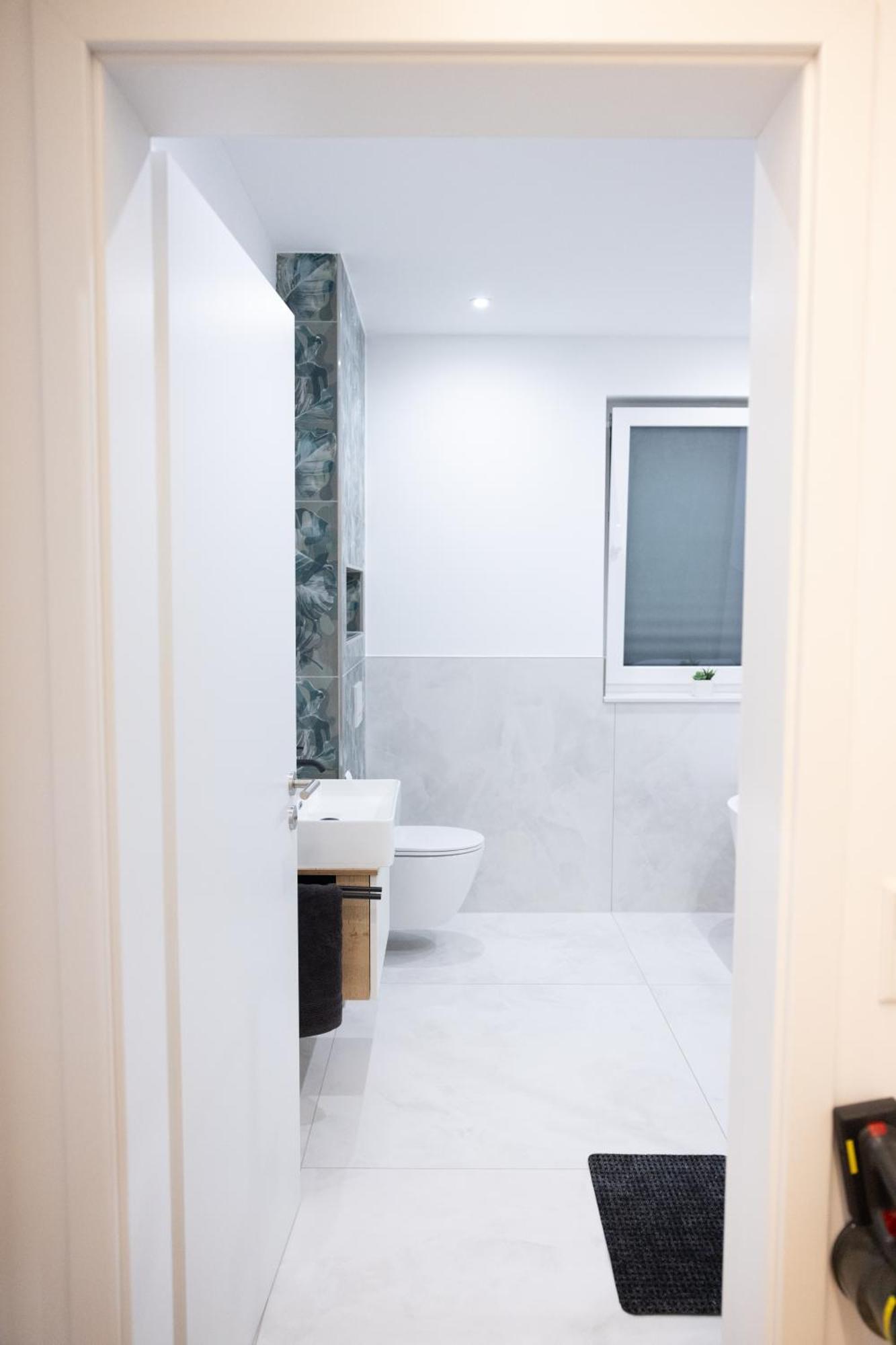 Neubau Apartment Mit Kamin Und Terrasse In Premium Lage Parkplatz Inklusive Билефельд Экстерьер фото