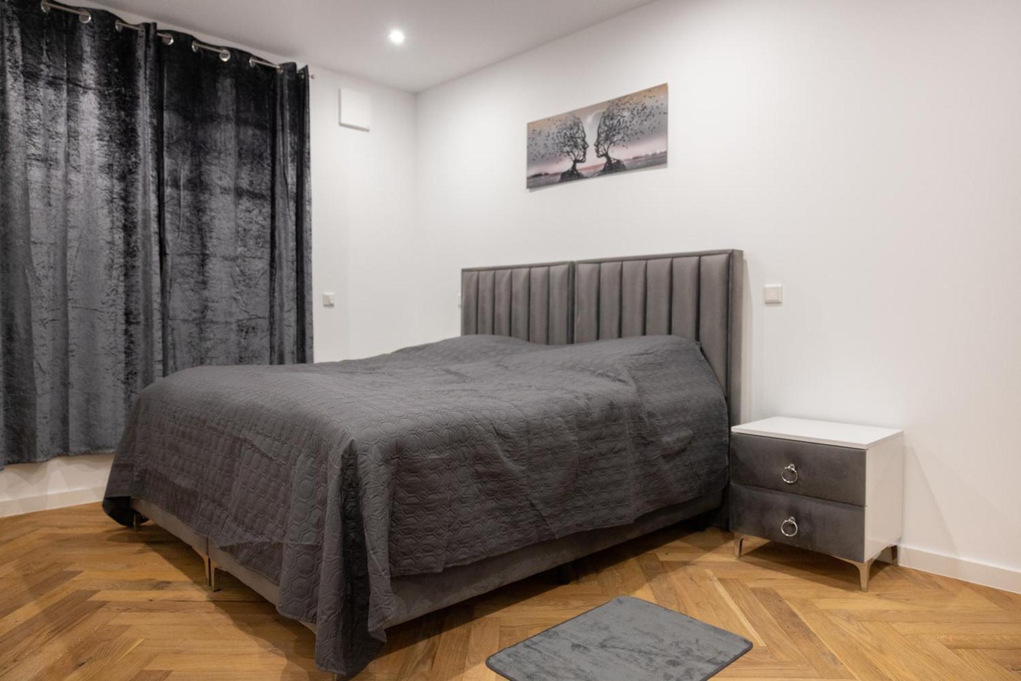 Neubau Apartment Mit Kamin Und Terrasse In Premium Lage Parkplatz Inklusive Билефельд Экстерьер фото